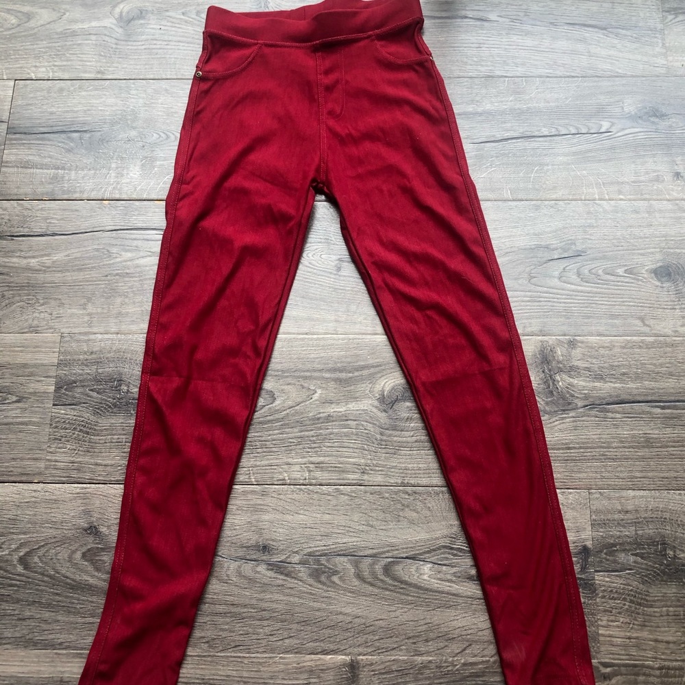 One size burgundy jeggings